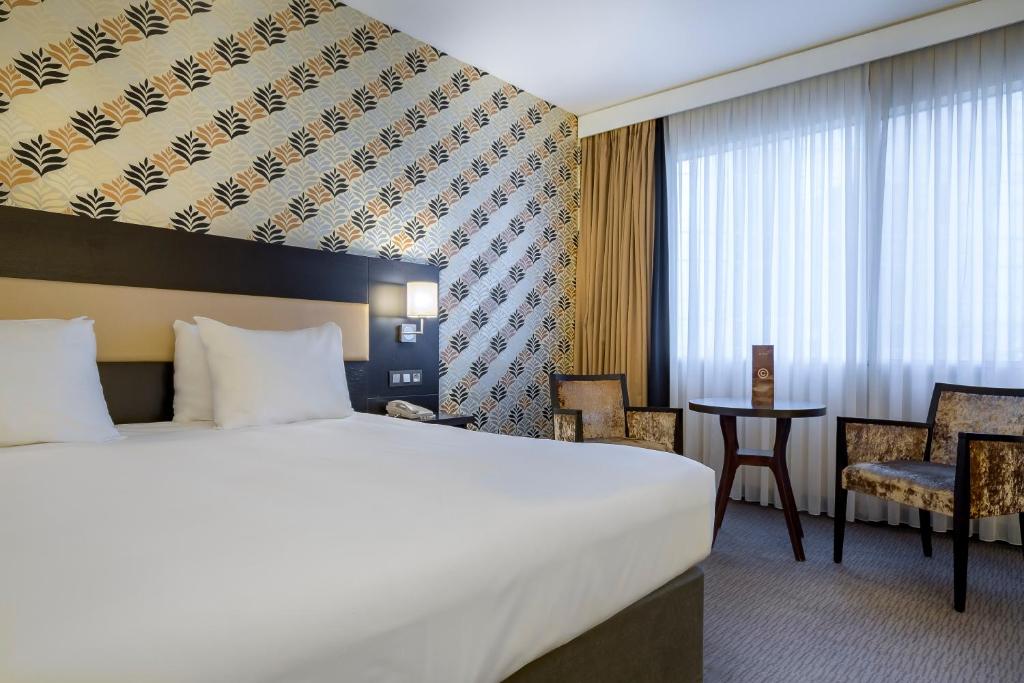 Ramada Plaza Antwerp Photo 9