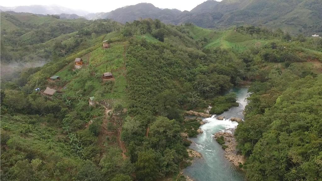 Alrededores