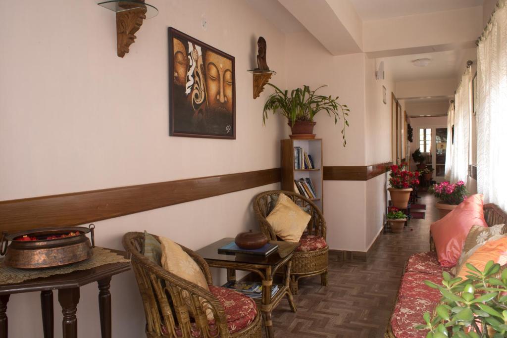 Little Singamari Home Stay photo