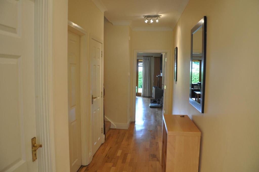 Heyward Mews Holiday Homes photo