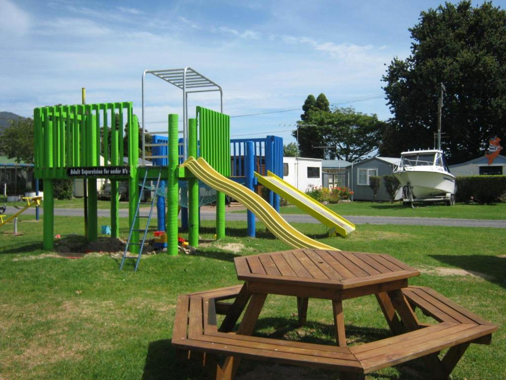 Te Puru Holiday Park — Hotel in Te Puru