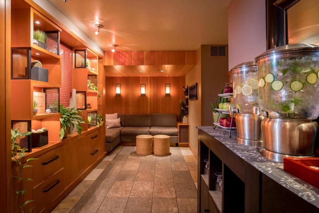 Banff Hotel Hot Tubs