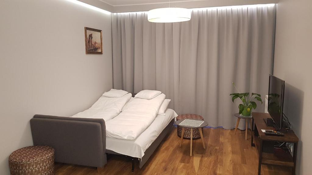 New apartment 100m from old town and marina photo