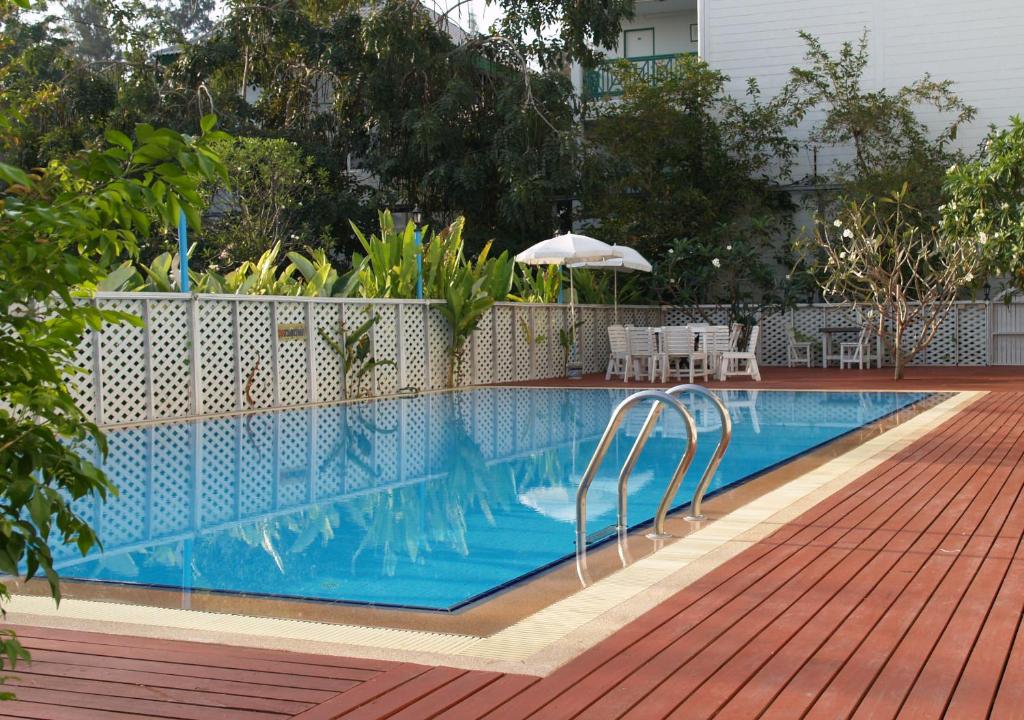 瑪邁別墅 (Makmai Villa)