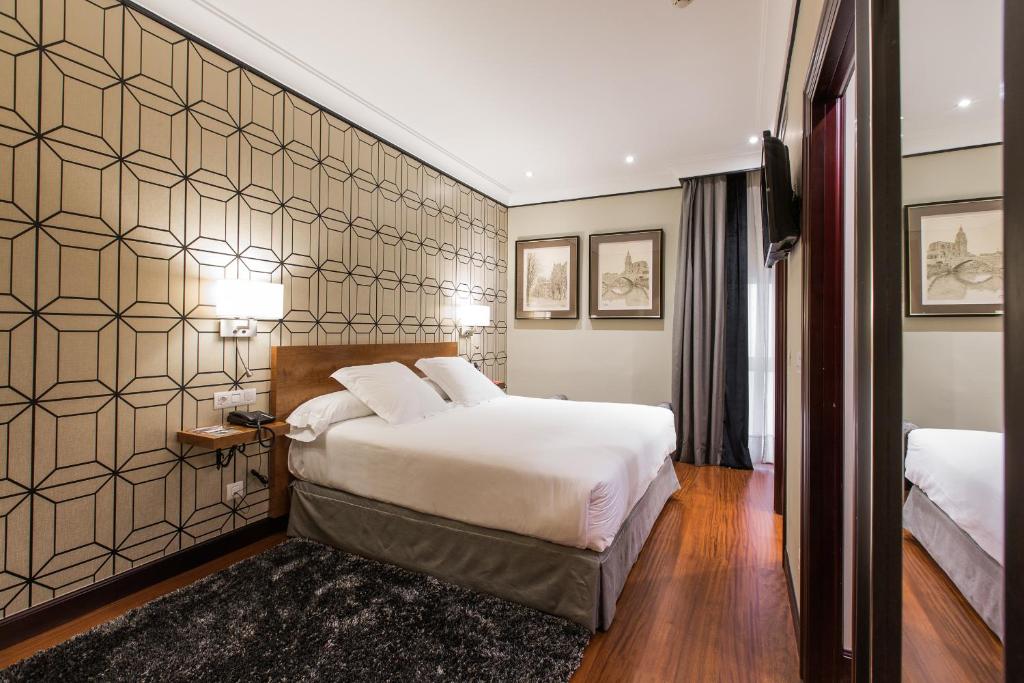 Hotel Carlton — Hotel rooms in Bilbao, Basque Country