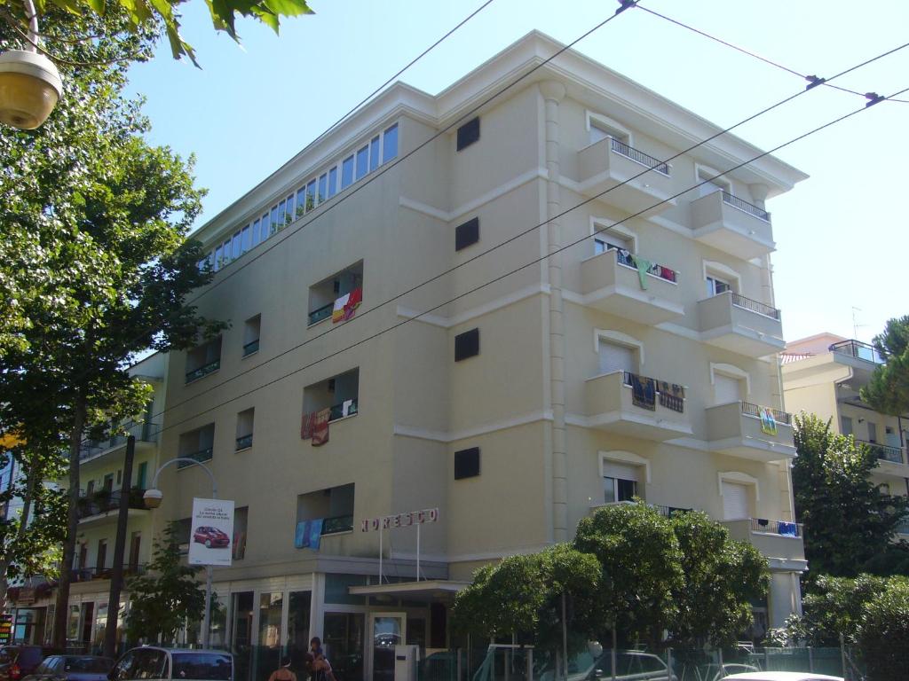 Hotel Moresco Riccione - Piscina Beach Village - 3
