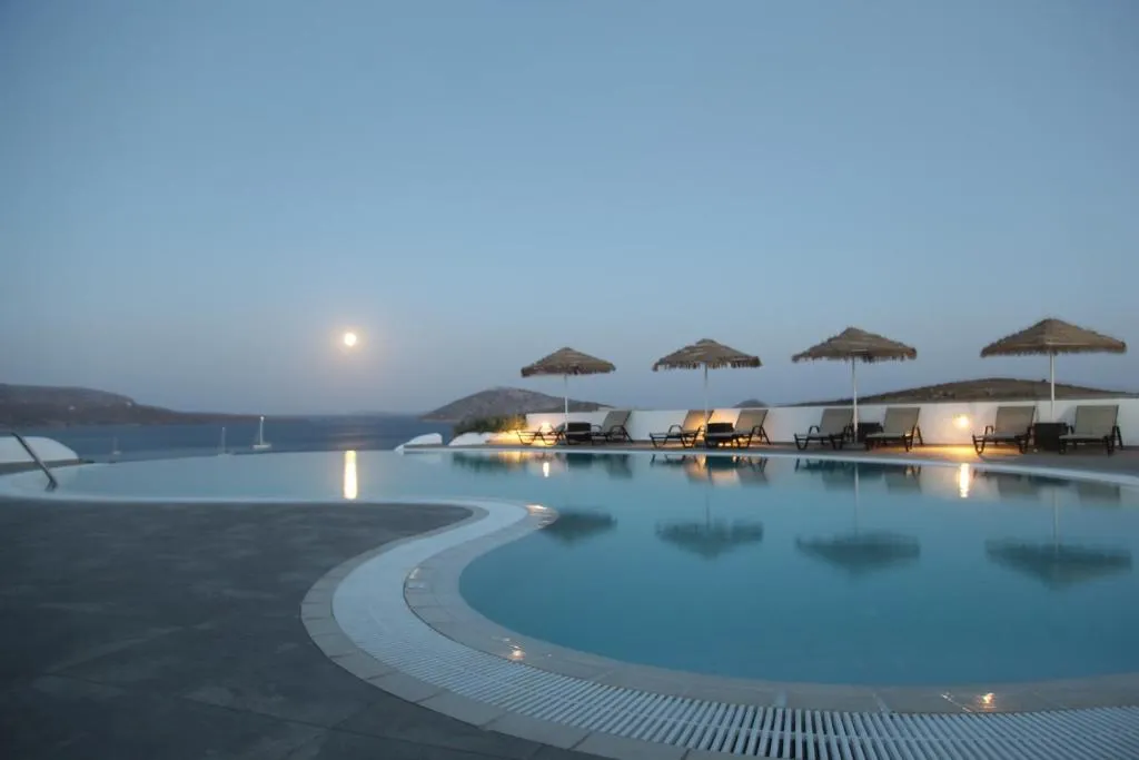 Castellano Village, hotel in Analipsi
