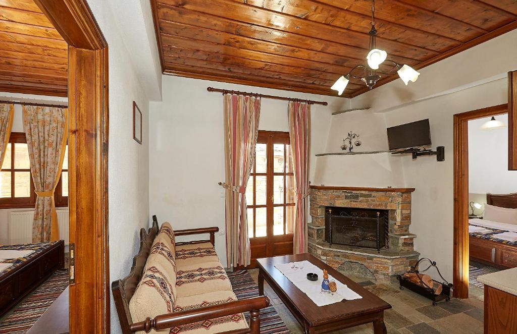 Hotel Atrapos photo