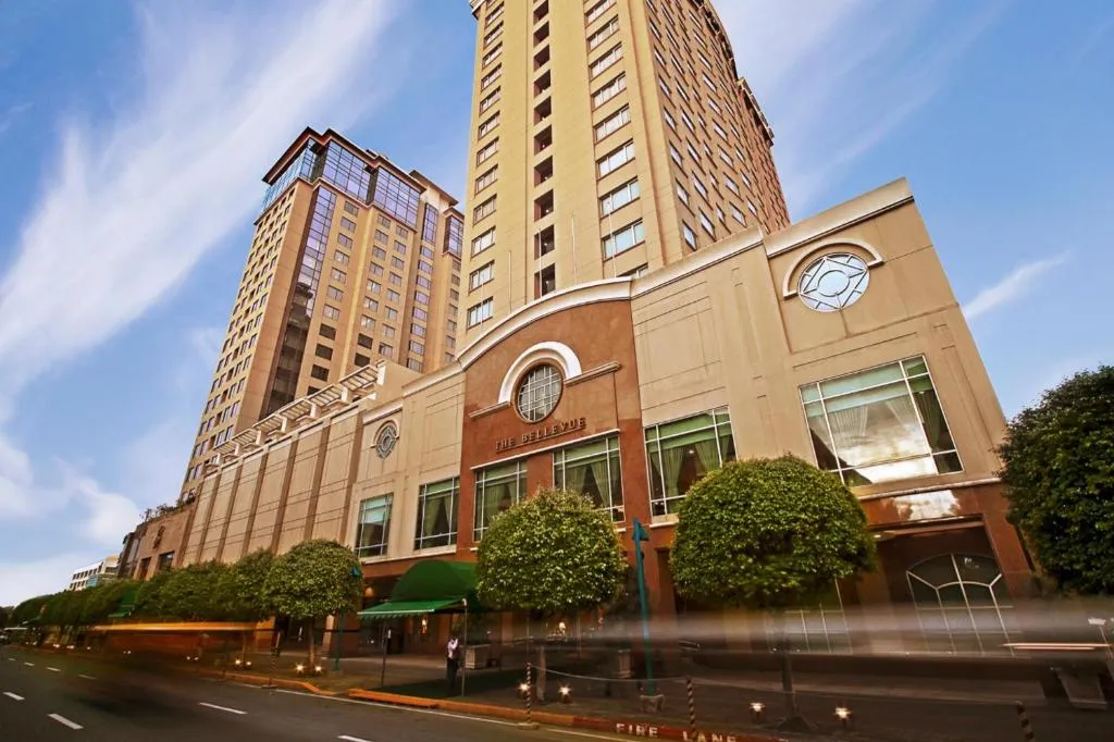 The Bellevue Manila，位于马尼拉的酒店