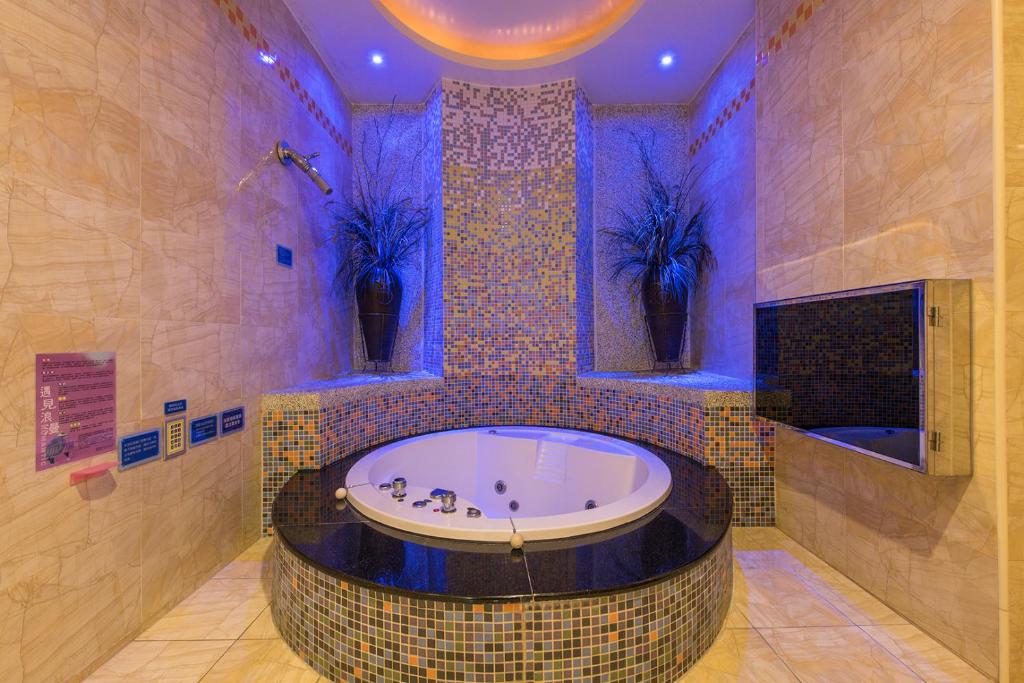 Facilities, Hwu Meei Motel in Tainan