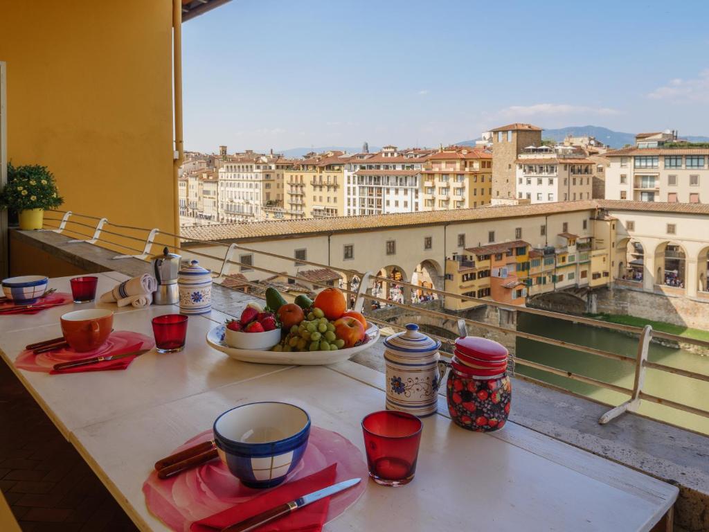 Ponte Vecchio Terrace photo