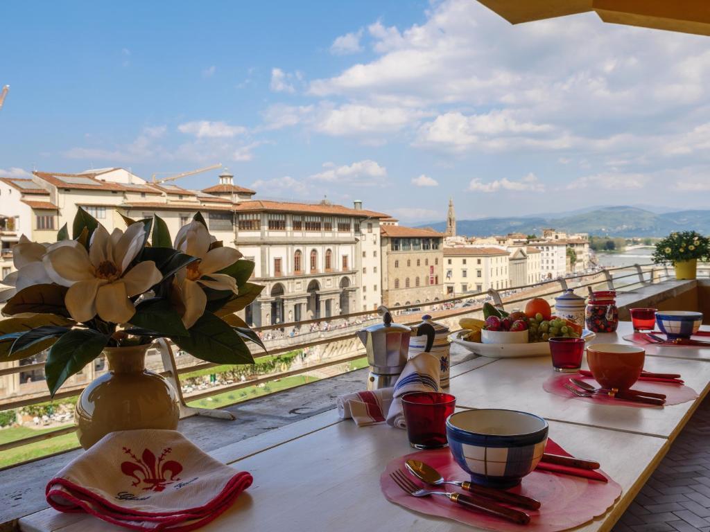 Ponte Vecchio Terrace photo