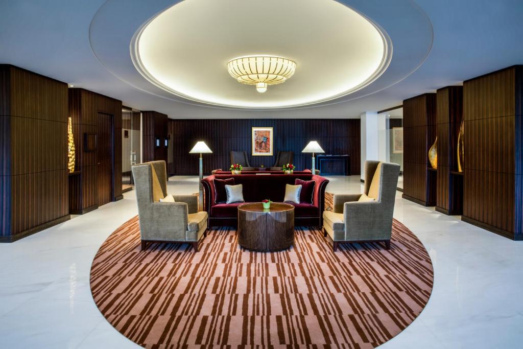 طعام و مشروبات