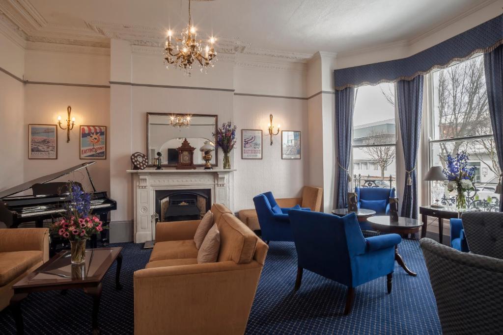 OYO Devonshire Park Hotel ラウンジ