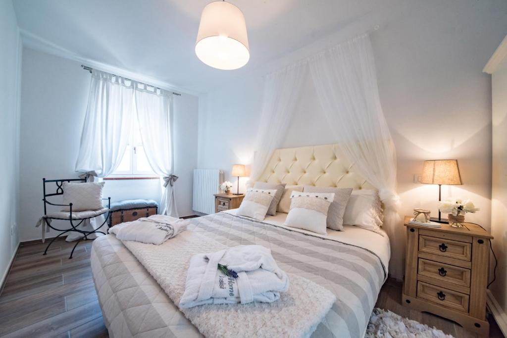 CheriHomeAssisi Apartment — Hotel in Assisi