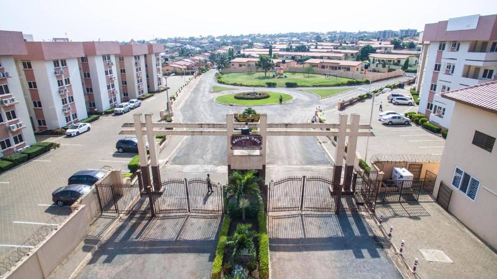 Regimanuel Apartments - Kwabenya photo