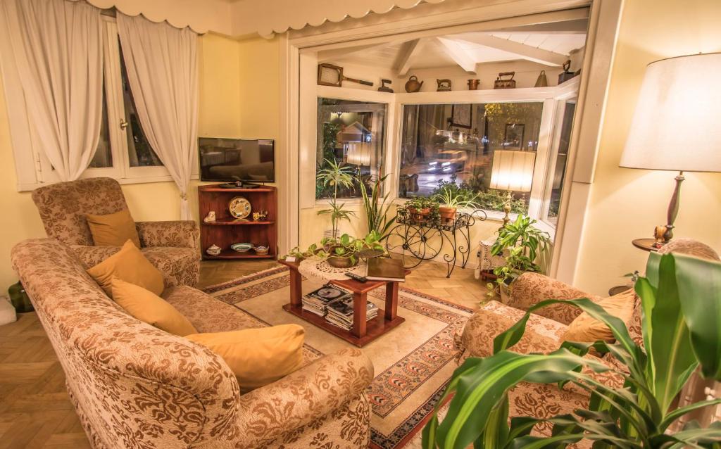 Hosteria Lucky Home