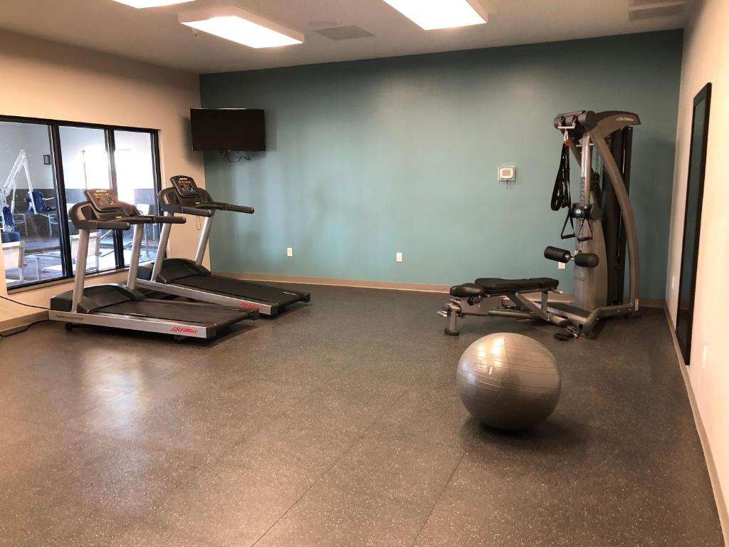 Country Inn & Suites by Radisson, Page, AZ photo