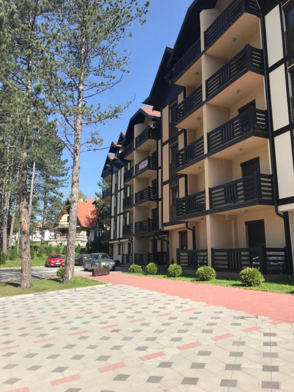 Apartman Lenka — Hotel in Zlatibor