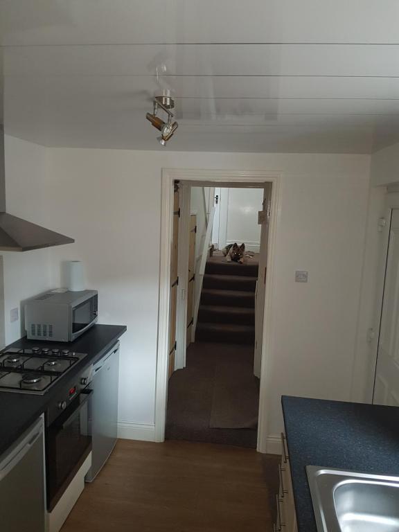 AA Apartment Westoe Road photo 5