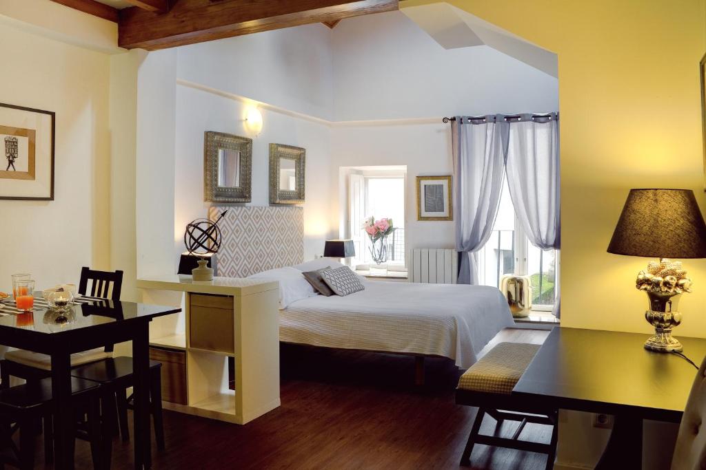 Inicia Casas Reales - 2