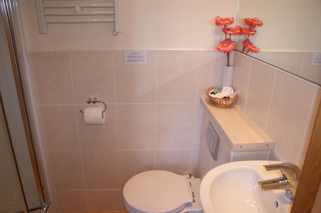 Greencourt Guest House photo