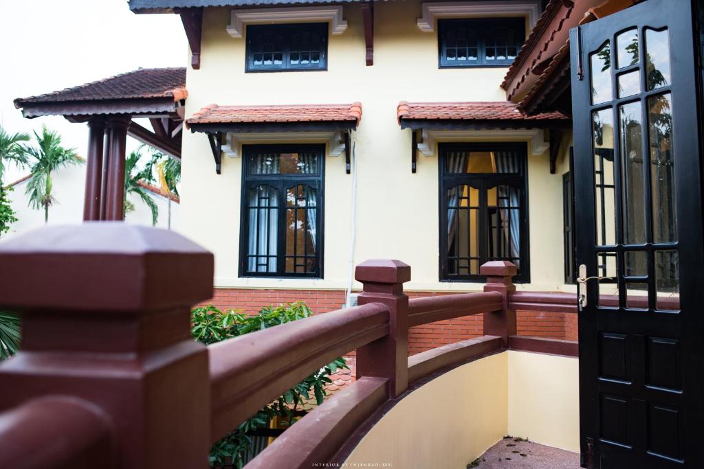 Spring Garden Villa photo