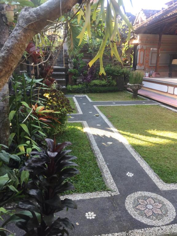Pondok Ayu Homestay photo
