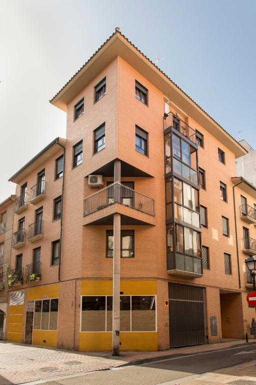 Apartamentos Mayoral - 2