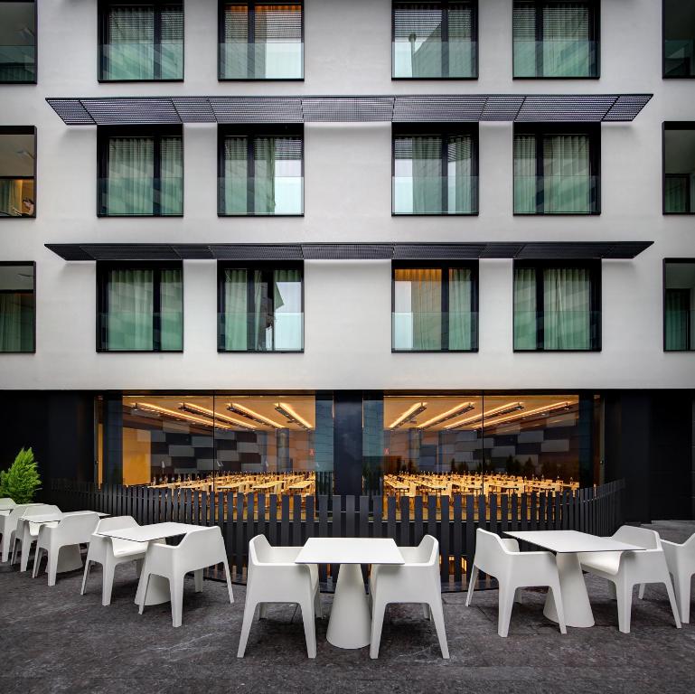 Barcelona Olivia Balmes Hotel Additional
