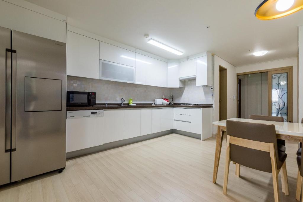 Homefourest Residence Hotel Okpo