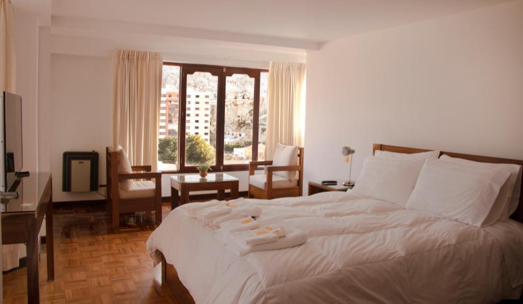 Qhini Hotel Boutique - 4