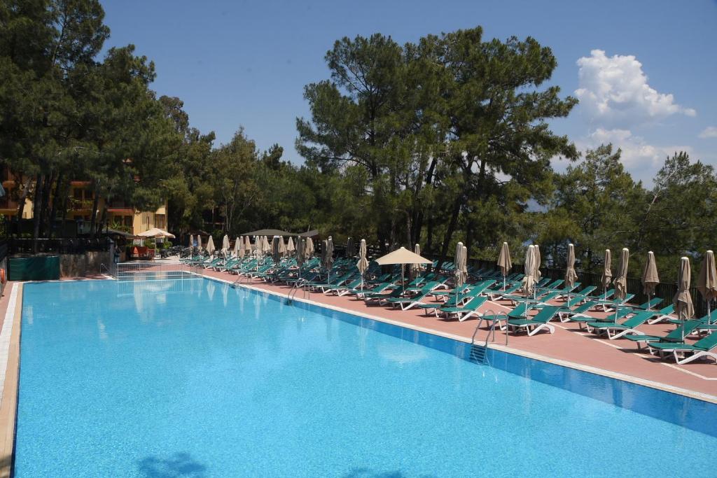 Marmaris Park Hotel — Swimming pool in Marmaris, Mugla