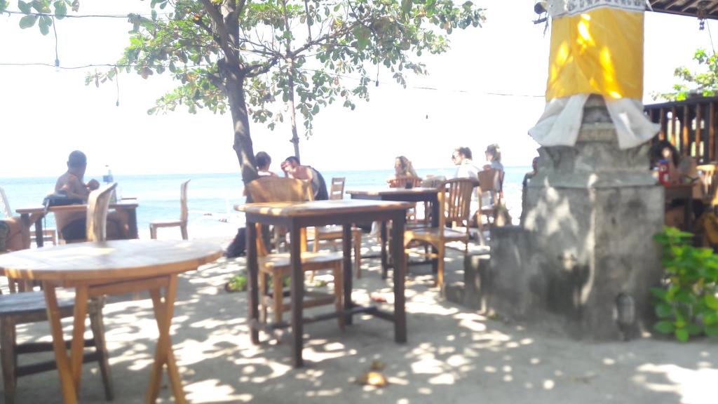 Warung Pantai Bungalows photo