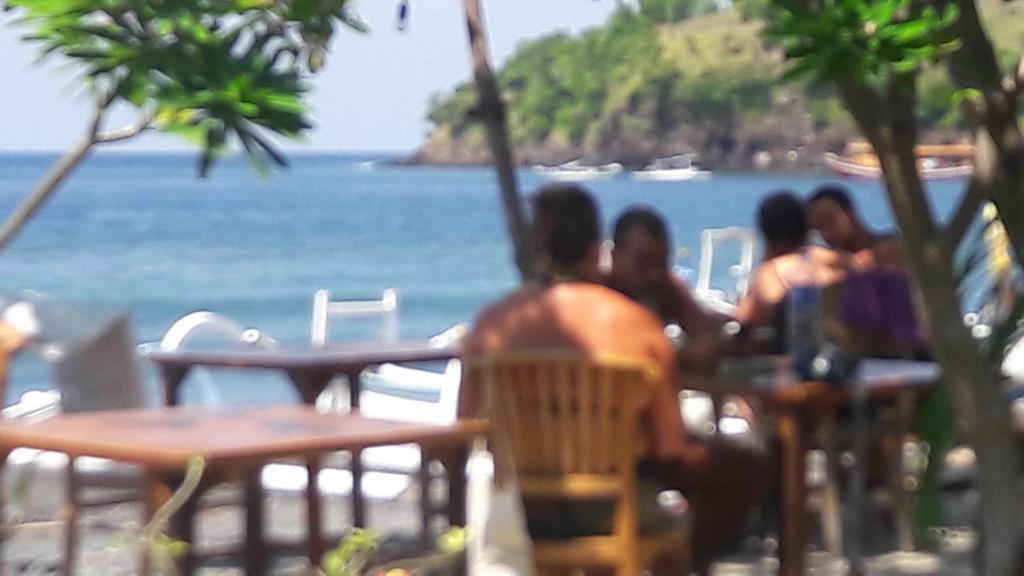 Warung Pantai Bungalows photo