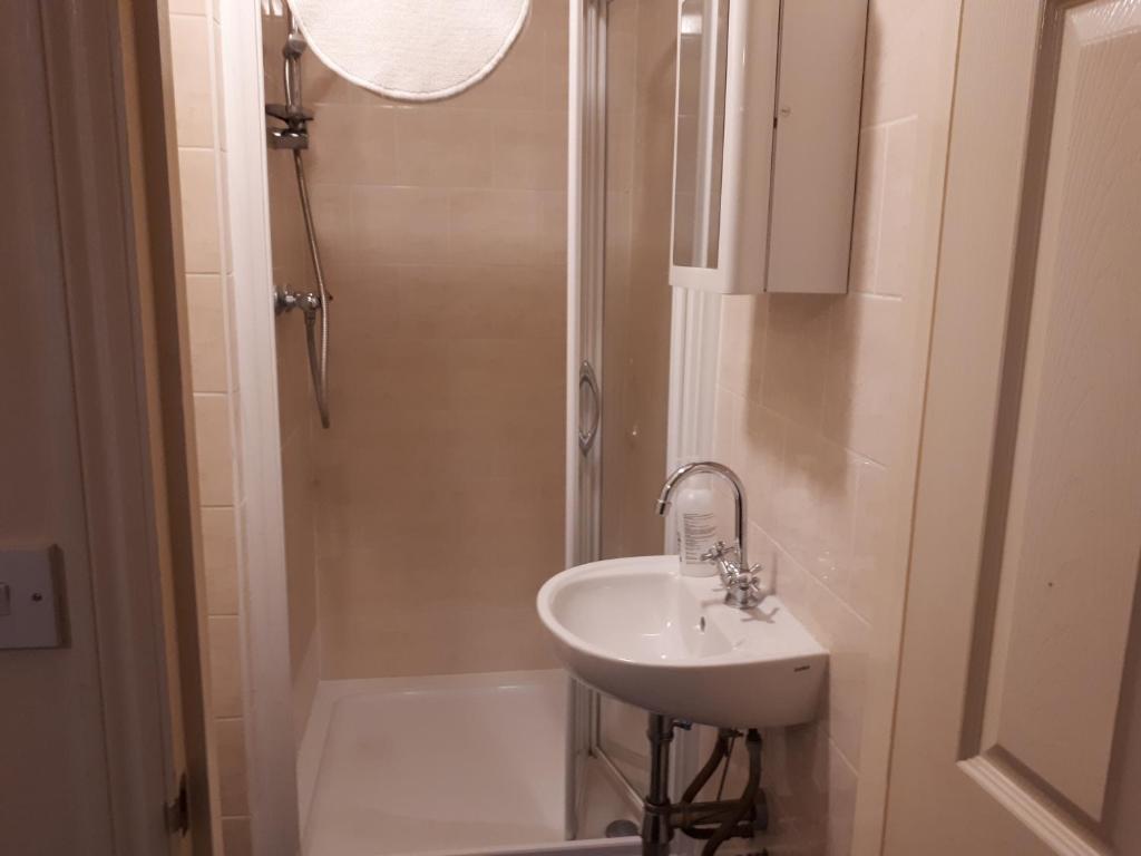 Shamrock Guest House photo