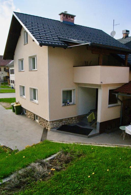 Apartmaji Pri Kokolu photo