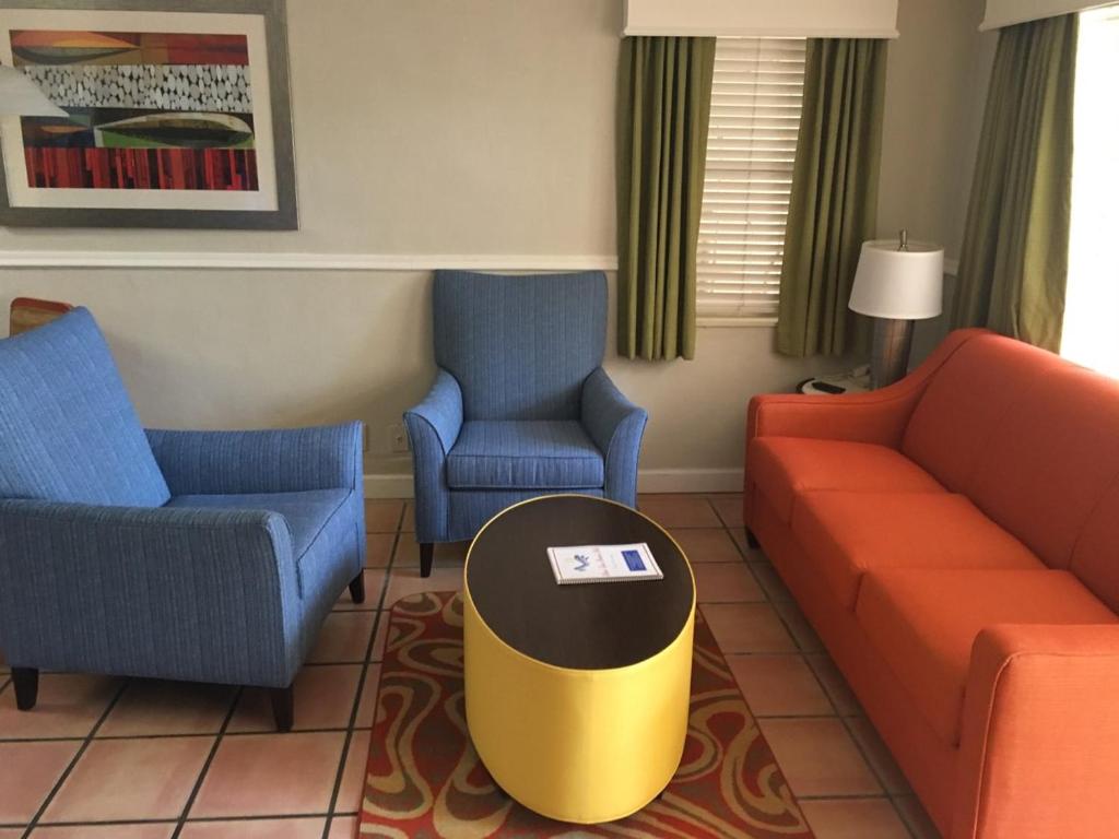 Silver Seas Beach Resort photo