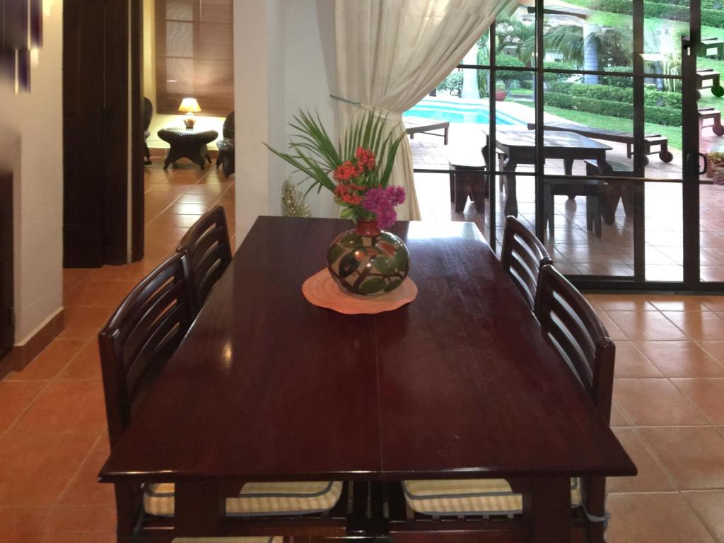 Casa Carolina Gran Pacifica Resort photo