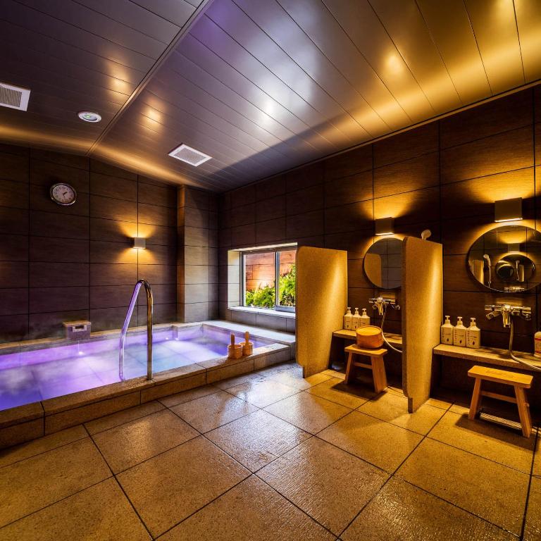Super Hotel Premier Musashi Kosugi-Ekimae
