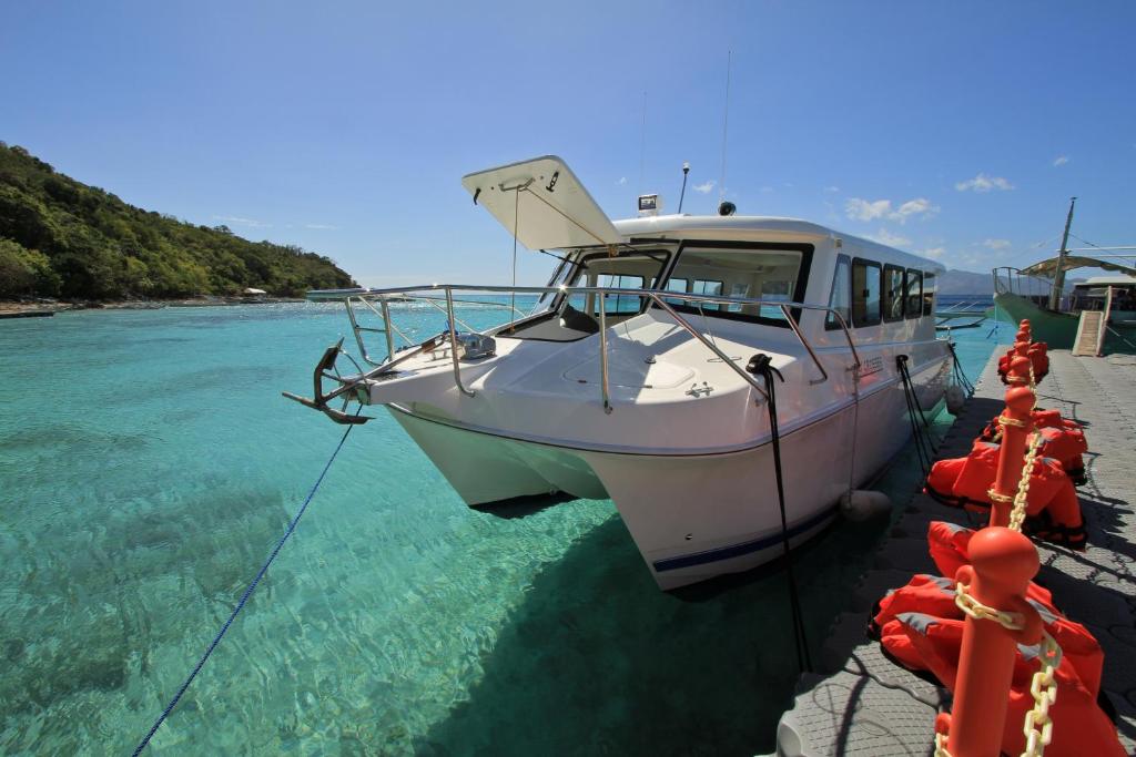 Two Seasons Coron Island Resort photo