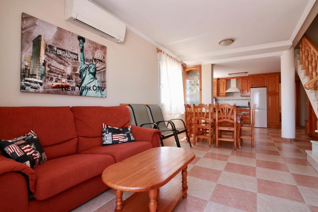 OLIVA HOLIDAYS 3 - 5