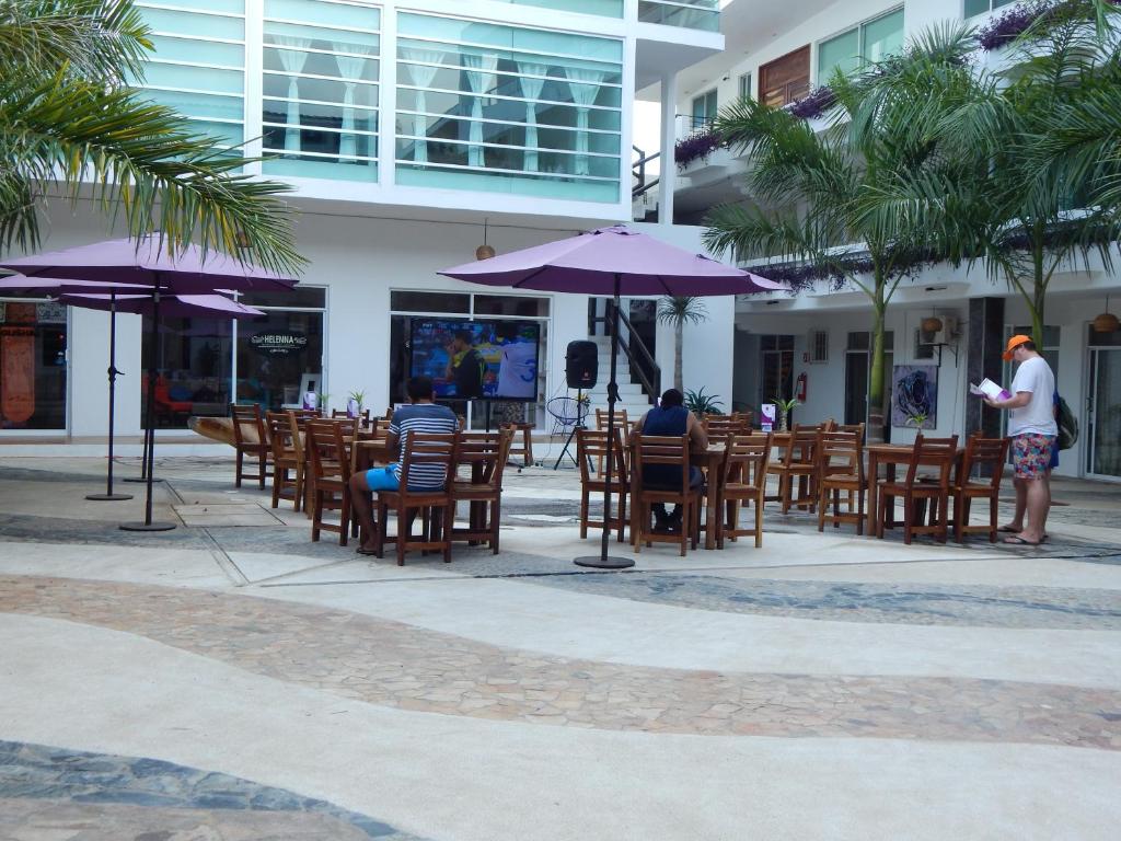 Hotel Rockaway Photo 1