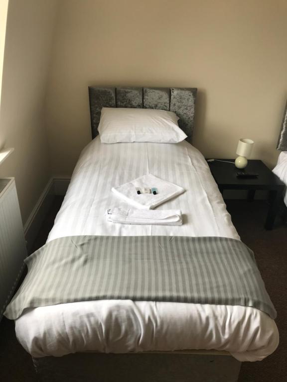 The New Alexandra Hotel photo