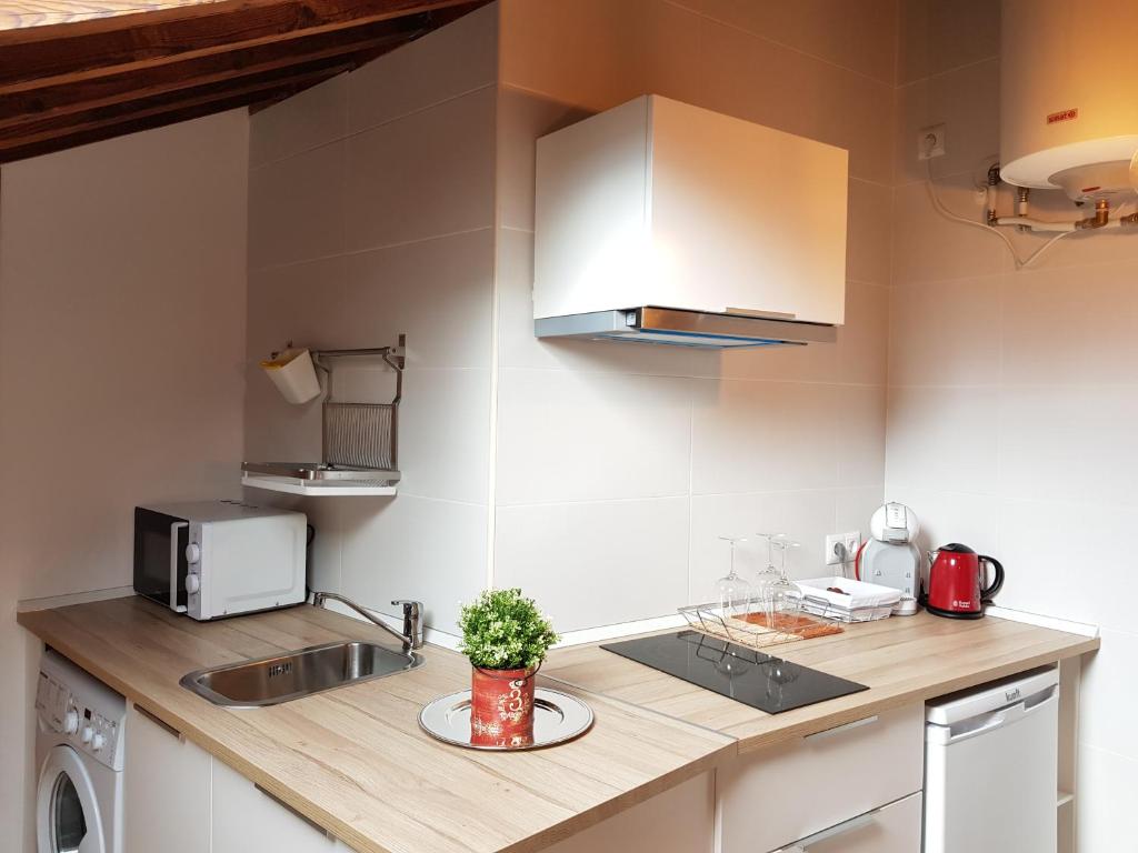 carmen apartments - 4