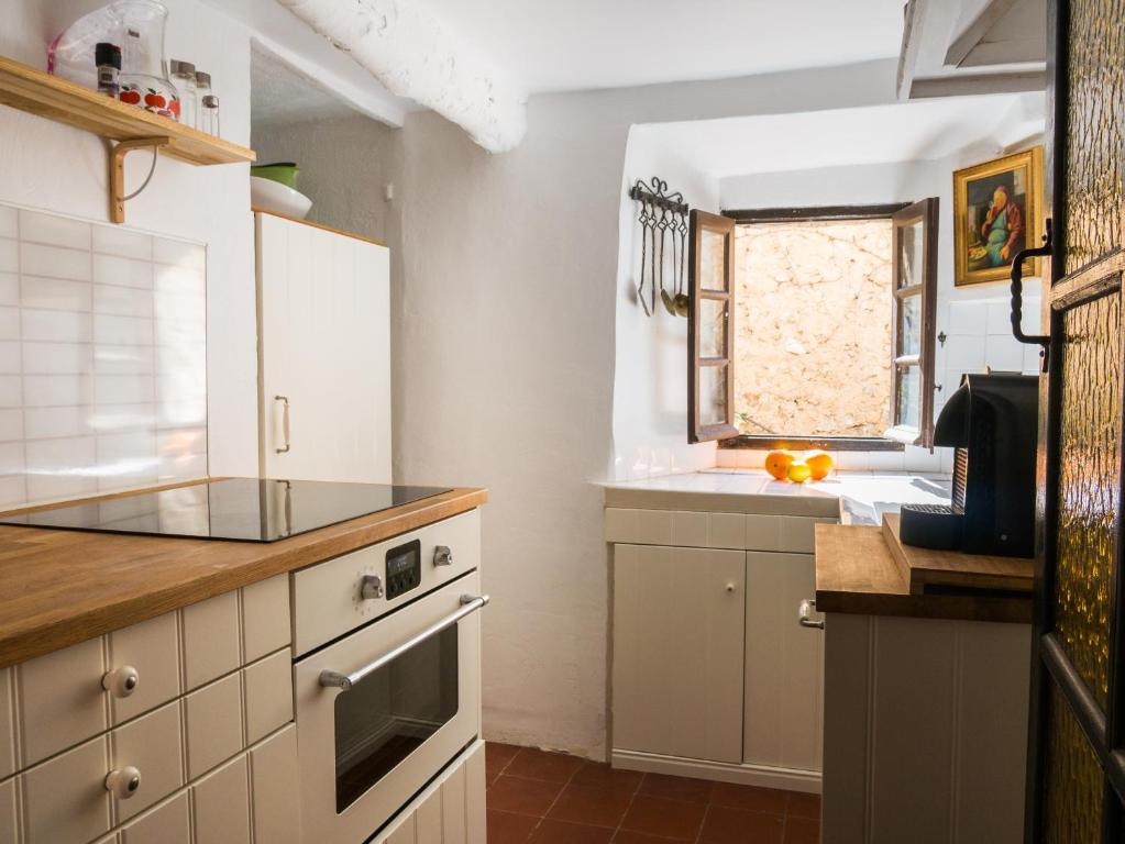 Eze Monaco middle of old town of Eze Vieux Village Romantic Hideaway with spectacular sea view - 5