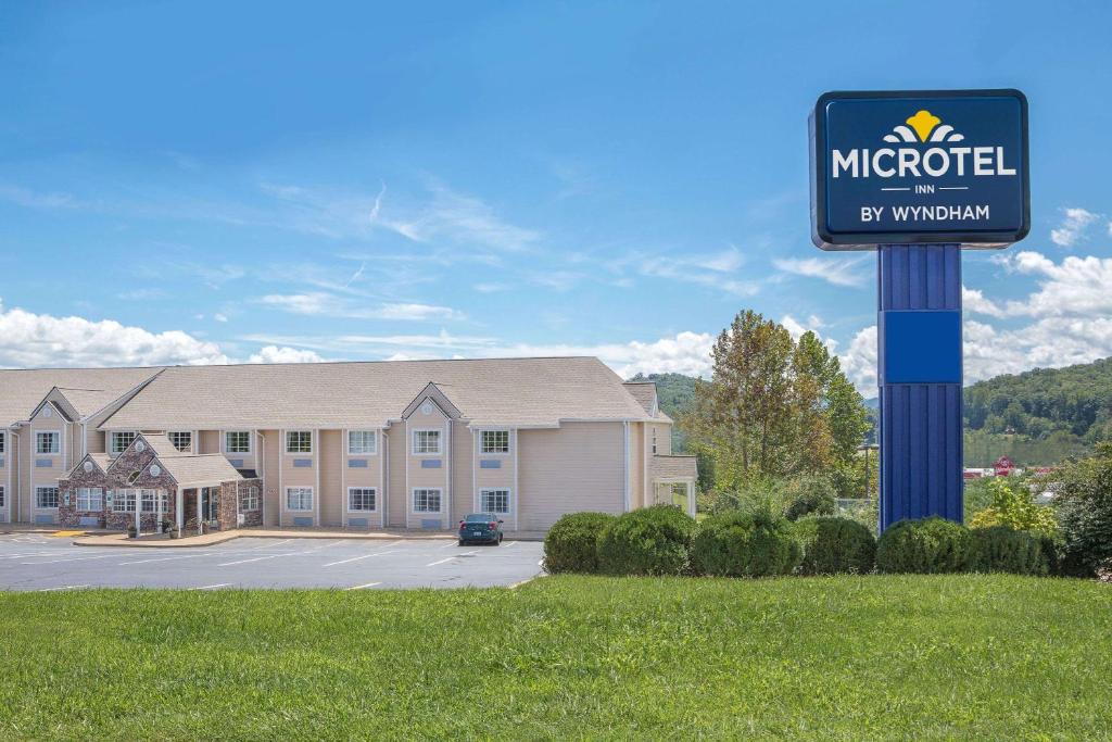 Microtel Inn & Suites by Wyndham Franklin, Franklin