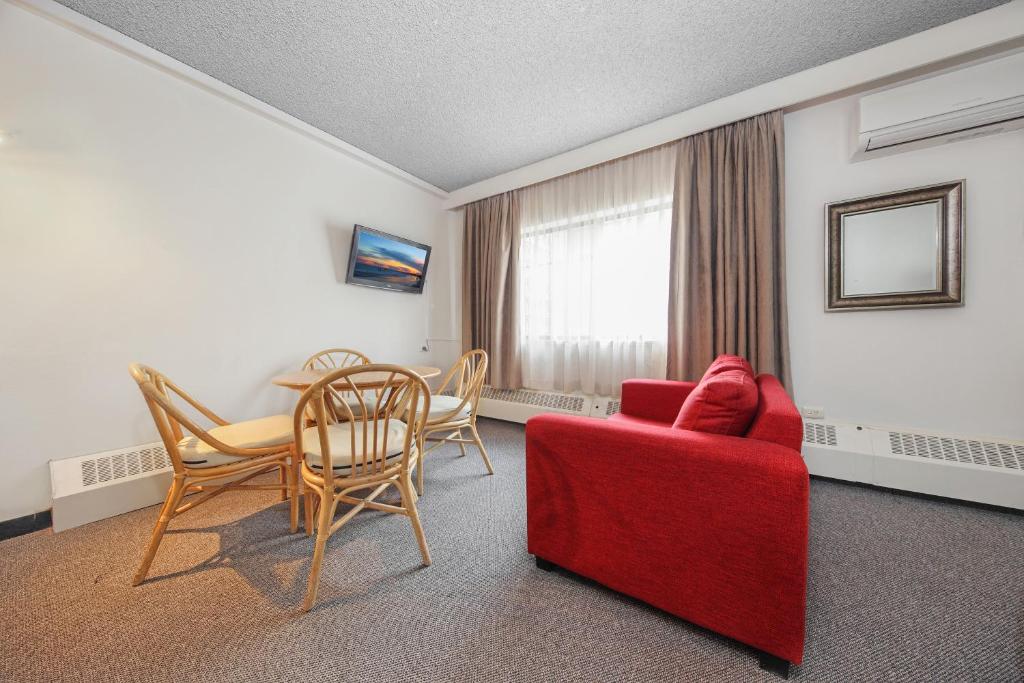 ベルコネン ウェイ ホテル&サービスド アパートメンツ (Belconnen Way Hotel & Serviced Apartments)