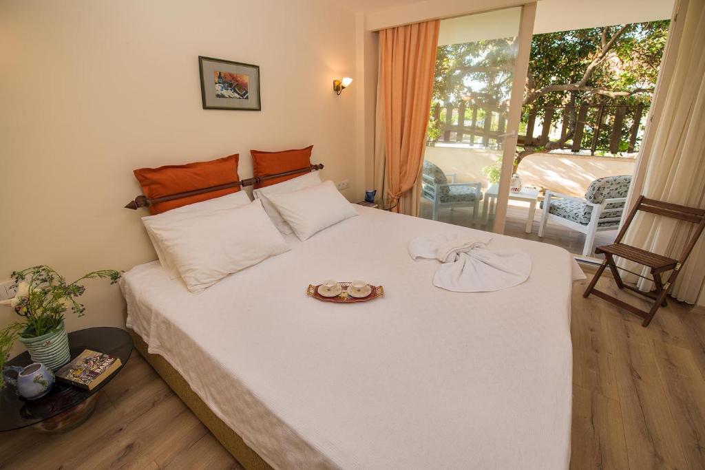 Destina Hotel photo