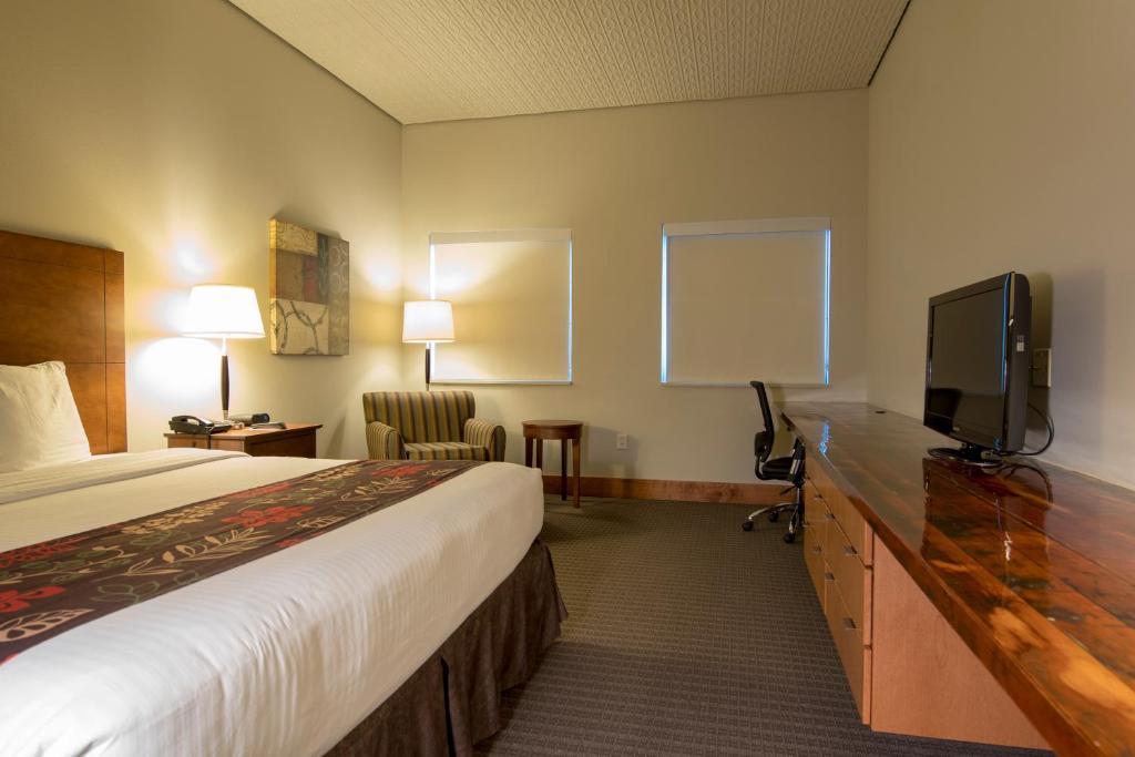 Popular attractions Area Nearby Property